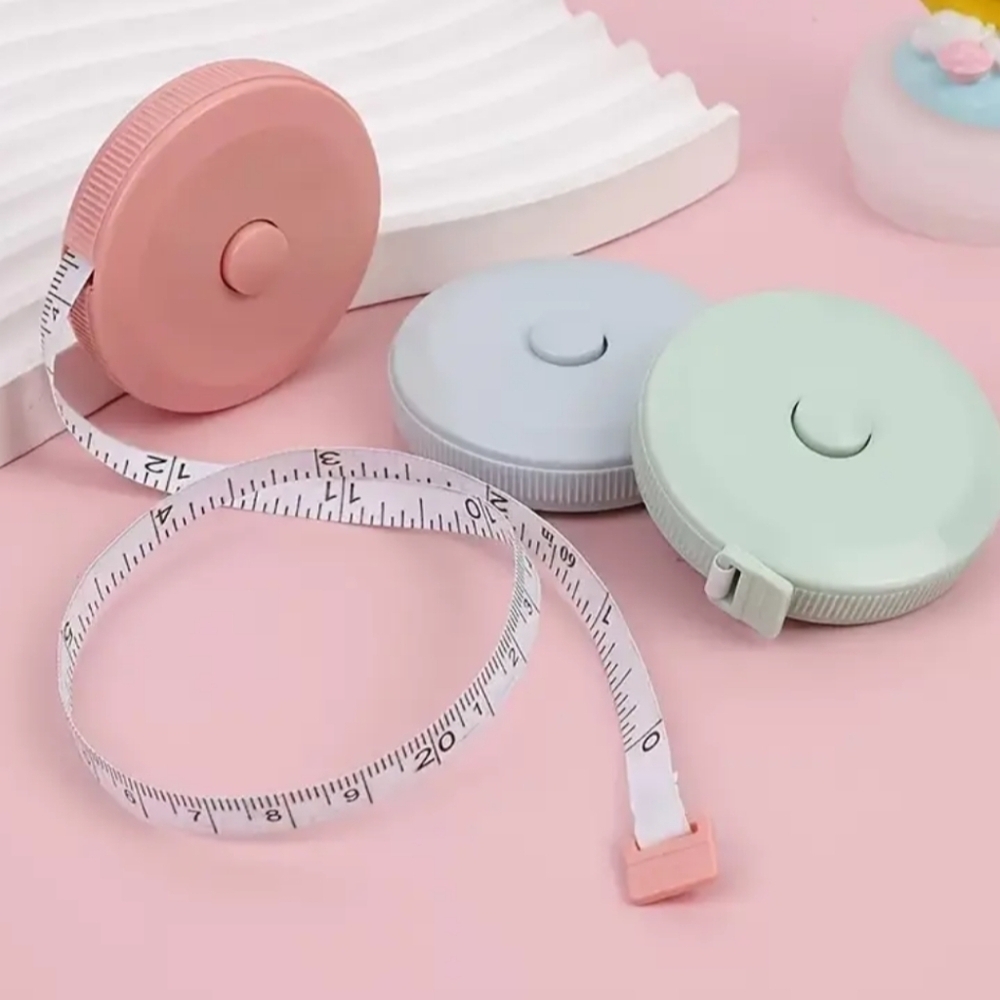 Compact Retractable Tape Measure - Gray